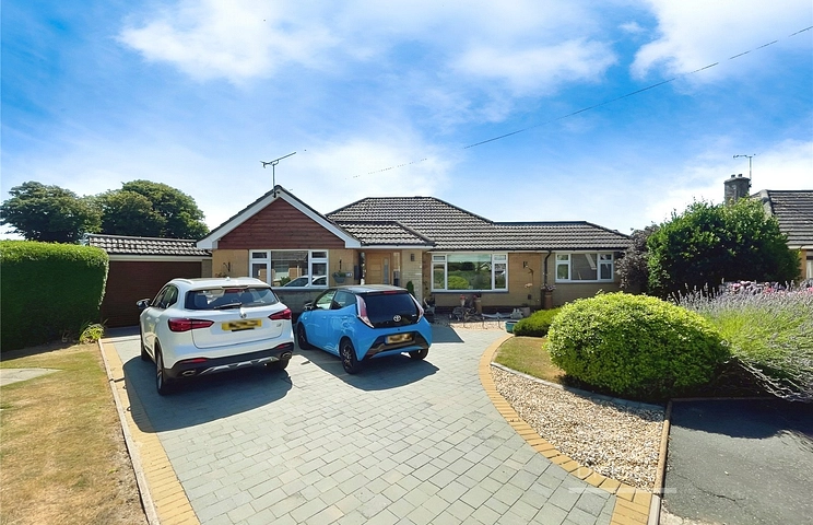 4 bedroom bungalow for sale - Rolfs Close, Bembridge, Isle Of Wight, PO35