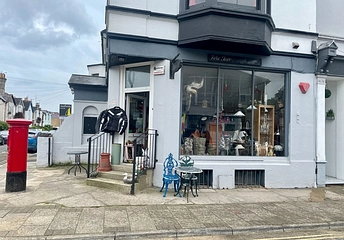 Madeira, 38 Simeon Street - Madeira, 38 Simeon Street