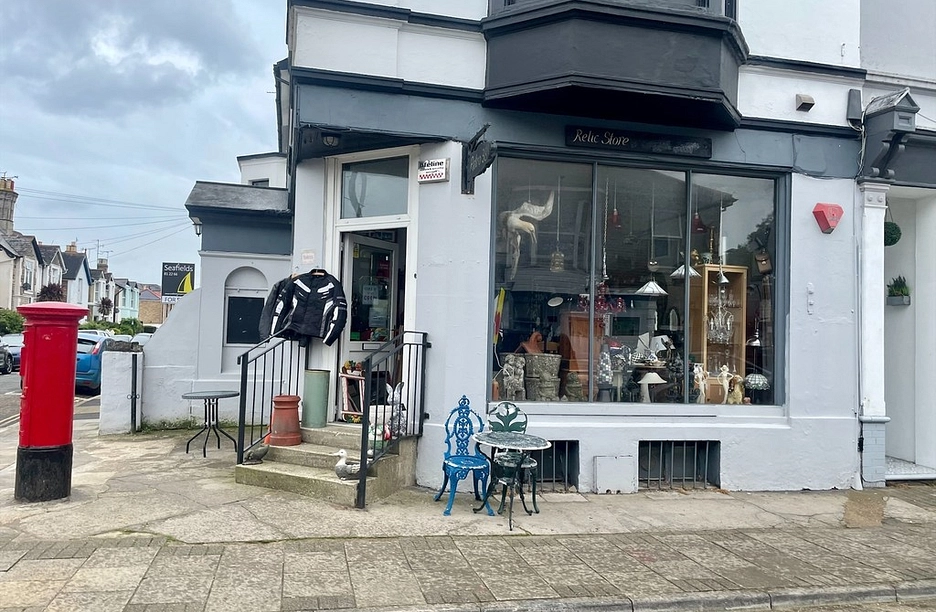 Madeira, 38 Simeon Street - Madeira, 38 Simeon Street