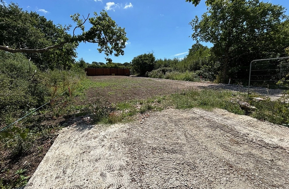 Land at Fairlee Road - Land at Fairlee Road