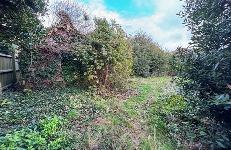 Land adjacent, 5 The Glade - Land adjacent, 5 The Glade