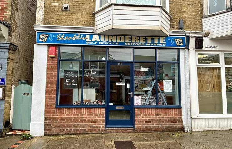 Regent Street, Shanklin - Regent Street, Shanklin