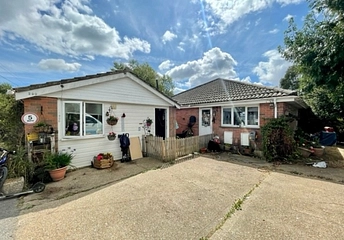 Newport Road, Cowes - Newport Road, Cowes