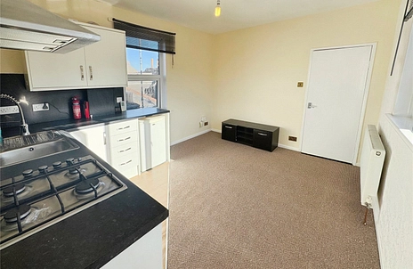 1 bedroom apartment to rent - High Street, Cowes, PO31