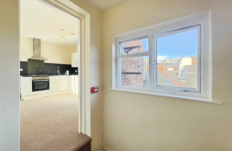 1 bedroom apartment to rent - High Street, Cowes, PO31