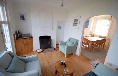 2 bedroom house to rent - Albany Road, East Cowes, Isle of Wight, PO32