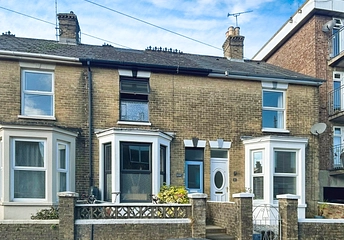 3 bedroom house to rent - Bernard Road, Cowes, PO31