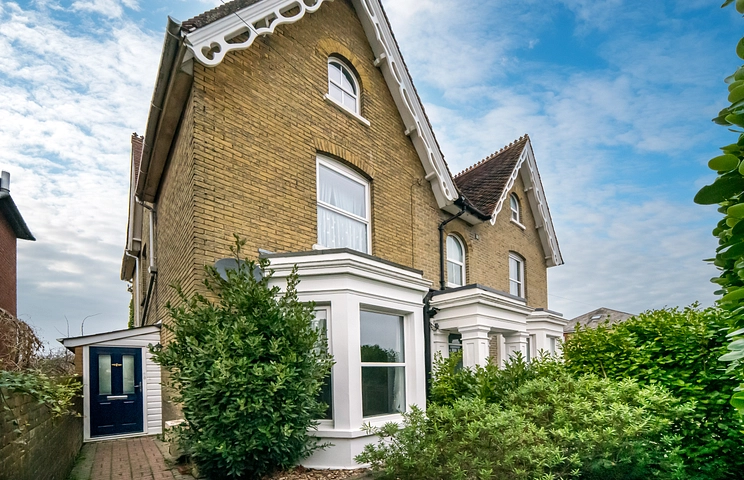 4 bedroom house to rent - Mill Hill Road, Cowes, PO31