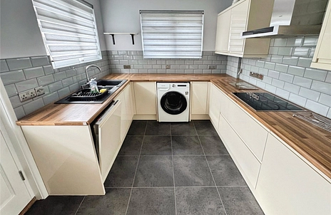 2 bedroom bungalow to rent - Pallance Road, Cowes, PO31