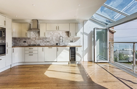 4 bedroom house to rent - Cliff Road, Cowes, PO31