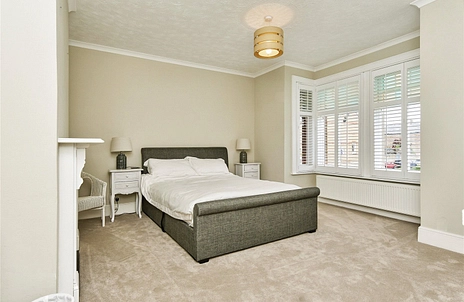 3 bedroom house to rent - Mill Hill Road, PO31