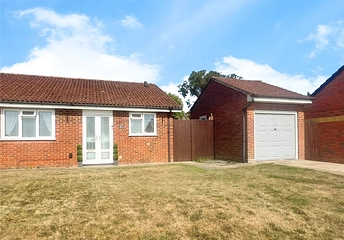 3 bedroom bungalow for sale - Hefford Road, East Cowes, Isle of Wight, PO32