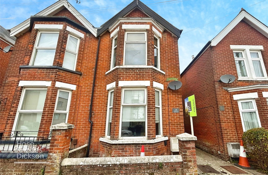 3 bedroom house for sale - Coronation Road, Cowes, Isle of Wight, PO31
