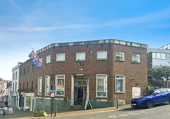 2 bedroom apartment for sale - High Street, Cowes, Isle of Wight, PO31