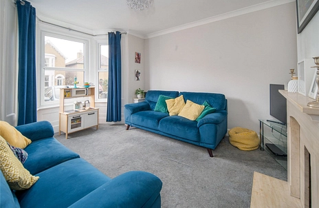 3 bedroom house for sale - Mill Hill Road, Cowes, Isle of Wight, PO31