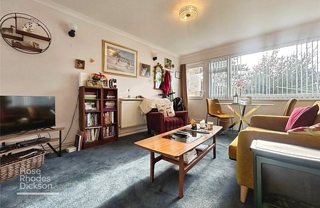 2 bedroom bungalow for sale - Gurnard Pines, Cockleton Lane, Cowes, Isle of Wight, PO31