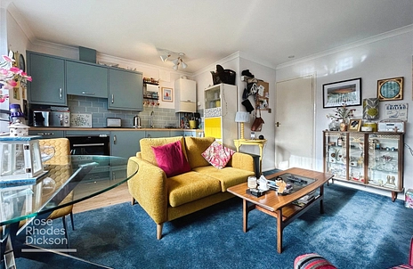 2 bedroom bungalow for sale - Gurnard Pines, Cockleton Lane, Cowes, Isle of Wight, PO31