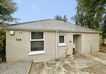 2 bedroom bungalow for sale - Park Road, Cowes, Isle of Wight, PO31