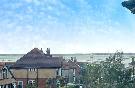 3 bedroom house for sale - Cambridge Road, East Cowes, Isle of Wight, PO32