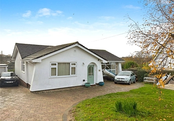3 bedroom bungalow for sale - Old Road, East Cowes, Isle of Wight, PO32