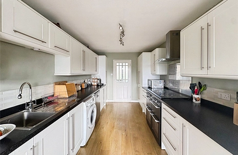 3 bedroom bungalow for sale - Old Road, East Cowes, Isle of Wight, PO32