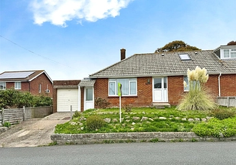 2 bedroom bungalow for sale - Old Road, East Cowes, Isle of Wight, PO32