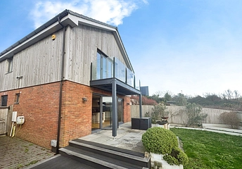 4 bedroom house for sale - Grace Woodford Drive, East Cowes, Isle of Wight, PO32