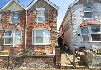 3 bedroom house for sale - Orchard Road, East Cowes, Isle of Wight, PO32