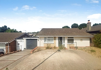 2 bedroom bungalow for sale - Sylvan Avenue, East Cowes, Isle of Wight, PO32