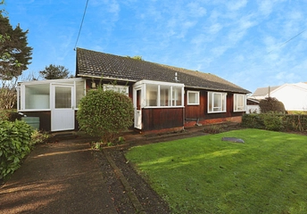 3 bedroom bungalow for sale - New Village, Freshwater, Isle of Wight, PO40