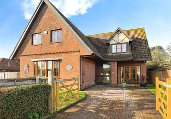 5 bedroom house for sale - Farthings Way, Totland Bay, Isle of Wight, PO39