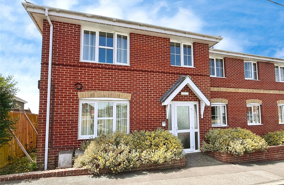 2 bedroom apartment for sale - Silcombe Lane, Freshwater, Isle of Wight, PO40