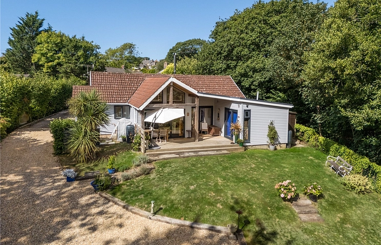 3 bedroom bungalow for sale - Moor Lane, Brighstone, Isle of Wight, PO30