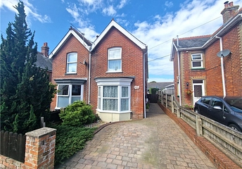 3 bedroom house for sale - Princes Road, Freshwater, Isle of Wight, PO40