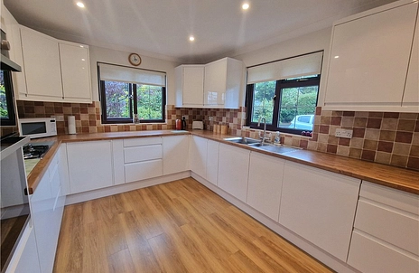 4 bedroom bungalow for sale - Brooklyn Gardens, Freshwater, Isle of Wight, PO40