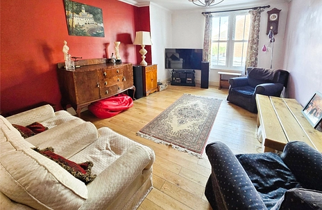 3 bedroom apartment for sale - The Broadway, Totland Bay, Isle of Wight, PO39