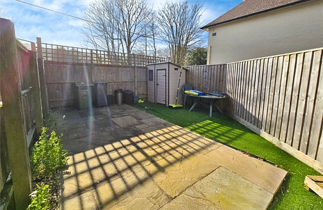 1 bedroom maisonette for sale - Madeira Road, Totland Bay, Isle of Wight, PO39