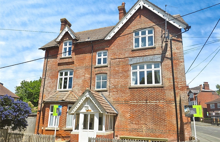 1 bedroom maisonette for sale - Madeira Road, Totland Bay, Isle of Wight, PO39