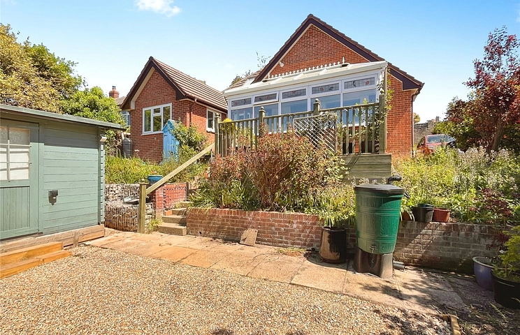 4 bedroom house for sale - The Broadway, Totland Bay, Isle of Wight, PO39