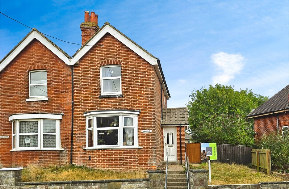 3 bedroom house for sale - High Street, Freshwater, Isle of Wight, PO40