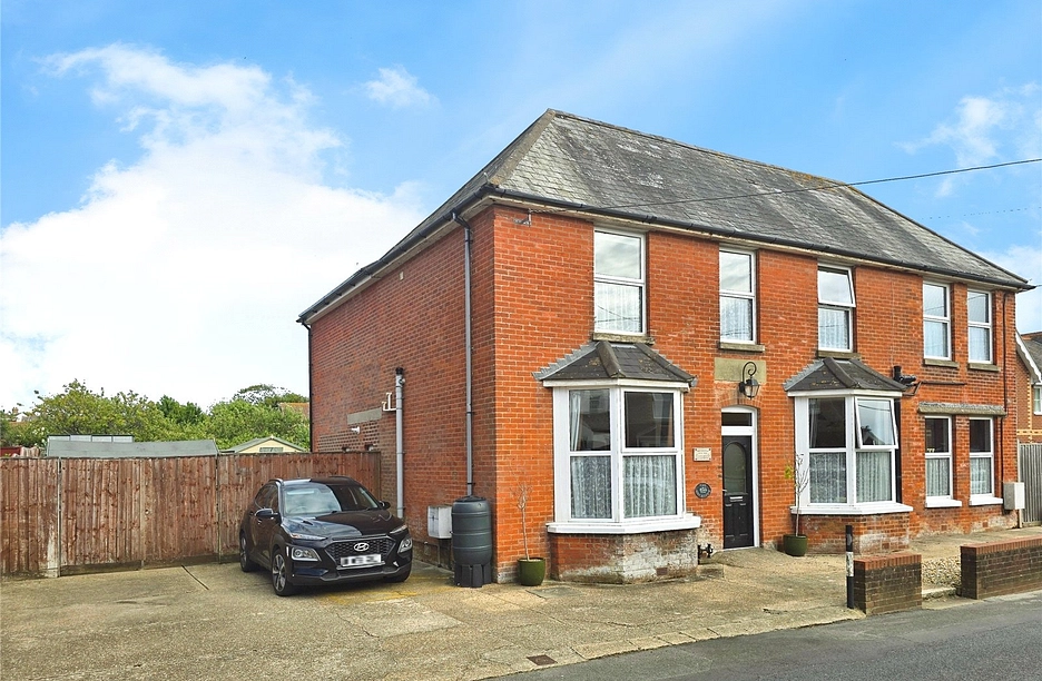4 bedroom house for sale - Princes Road, Freshwater, Isle of Wight, PO40