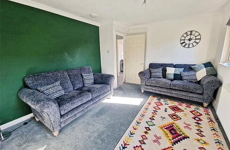 2 bedroom bungalow for sale - Hurst Point View, Totland Bay, Isle of Wight, PO39