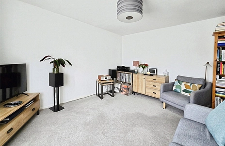 2 bedroom bungalow for sale - Princes Close, Totland Bay, Isle of Wight, PO39