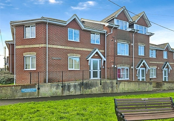 2 bedroom apartment for sale - Silcombe Lane, Freshwater, Isle of Wight, PO40