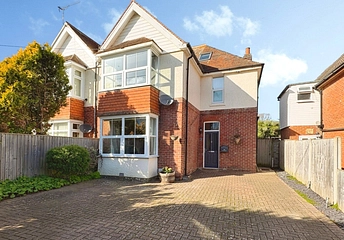 4 bedroom house for sale - The Avenue, Totland Bay, Isle of Wight, PO39