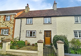 2 bedroom house for sale - Church Place, Freshwater, Isle of Wight, PO40