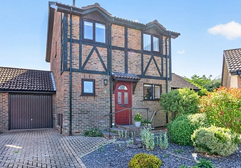 3 bedroom house for sale - Audley Court, Freshwater, Isle of Wight, PO40