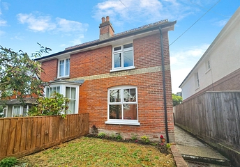 3 bedroom house for sale - Weston Road, Totland Bay, Isle of Wight, PO39
