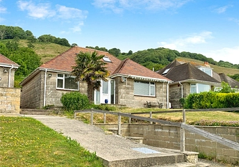 3 bedroom bungalow for sale - Leeson Road, Ventnor, Isle of Wight, PO38