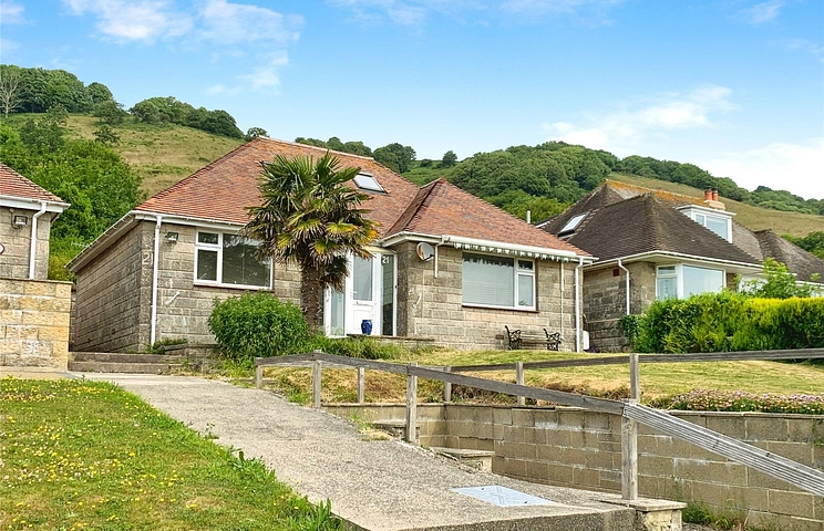 3 bedroom bungalow for sale - Leeson Road, Ventnor, Isle of Wight, PO38